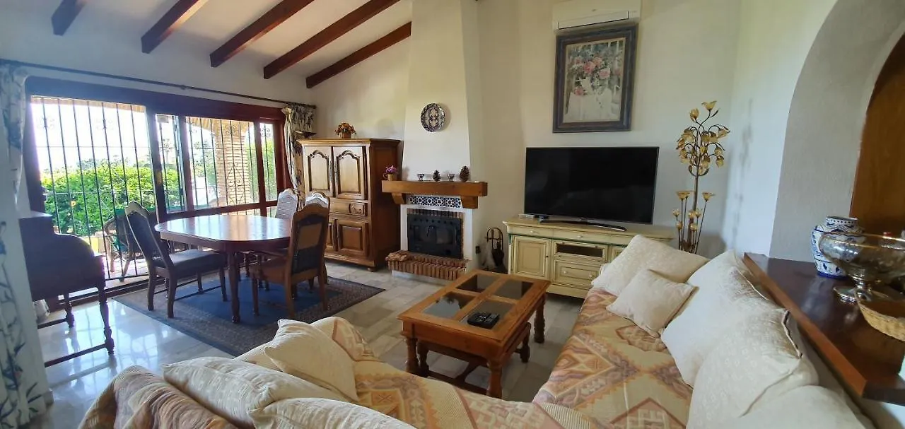 Sea View Villa With Pool, Near Beach In Calahonda, Marbella Area 미하스